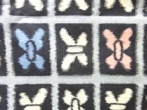 アンティーク　抽象蝶模様織出し銘仙着物アンサンブル